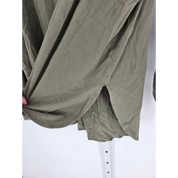 Apt. 9 Women's Green Long Sleeve Button Down Asymmetric Shirt Top Size XXL - Picture 3 of 5